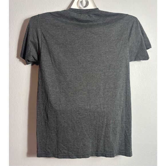 The Last Of Us T Shirt Look For The Light 2023 Medium Hot Topic Gray - Picture 4 of 6